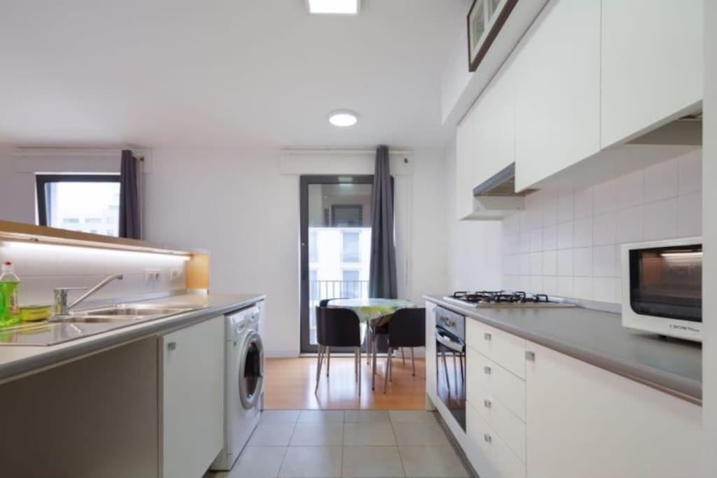 Apartamento Elevator Flat And Parking Spaces